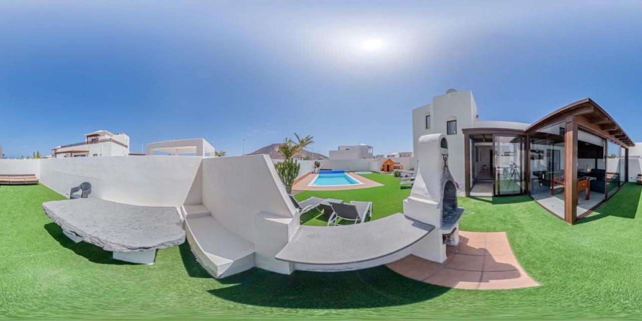 Villa Lanzarote Deluxe & Spa Pool ปลายาบลังกา ภายนอก รูปภาพ