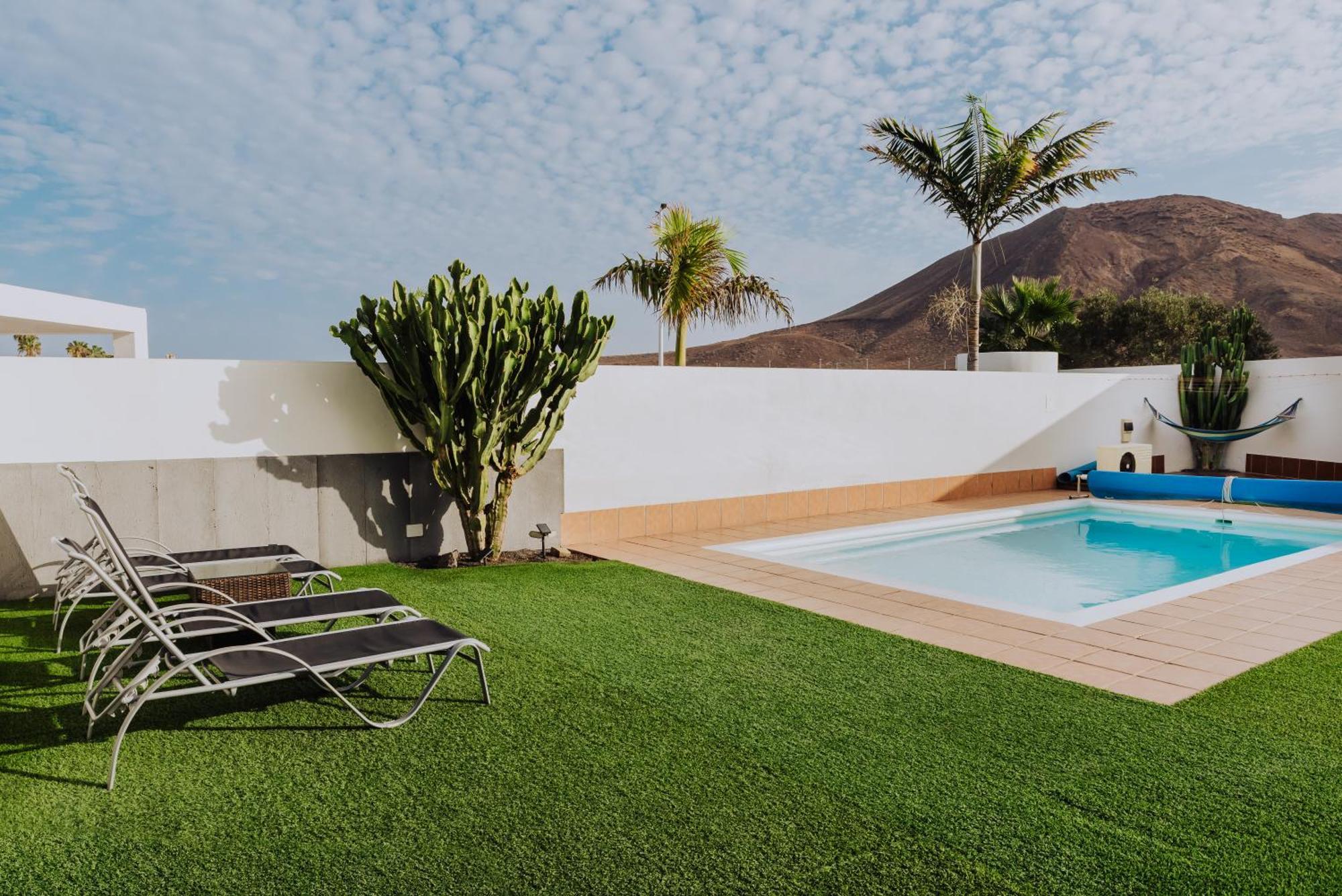 Villa Lanzarote Deluxe & Spa Pool ปลายาบลังกา ภายนอก รูปภาพ